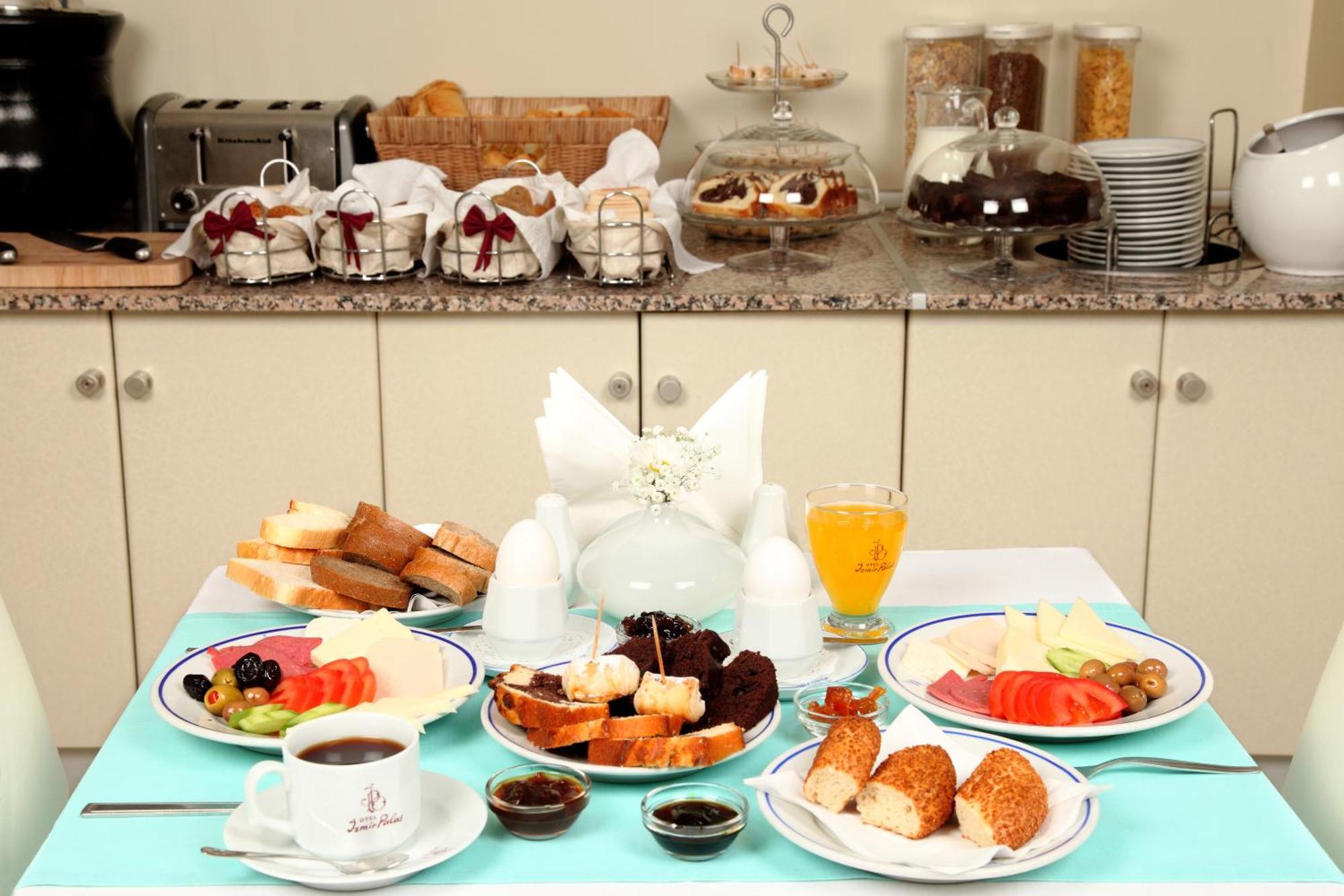 Izmir Palas Hotel Extérieur photo